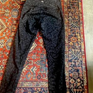 Black leopard print lululemon leggings